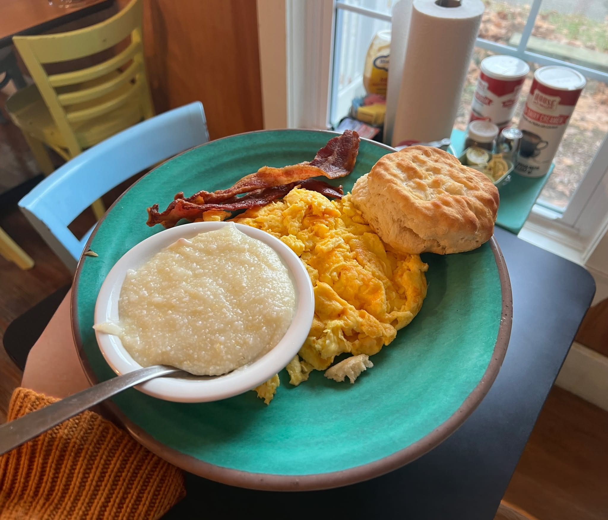 Buzzy's Breakfast
