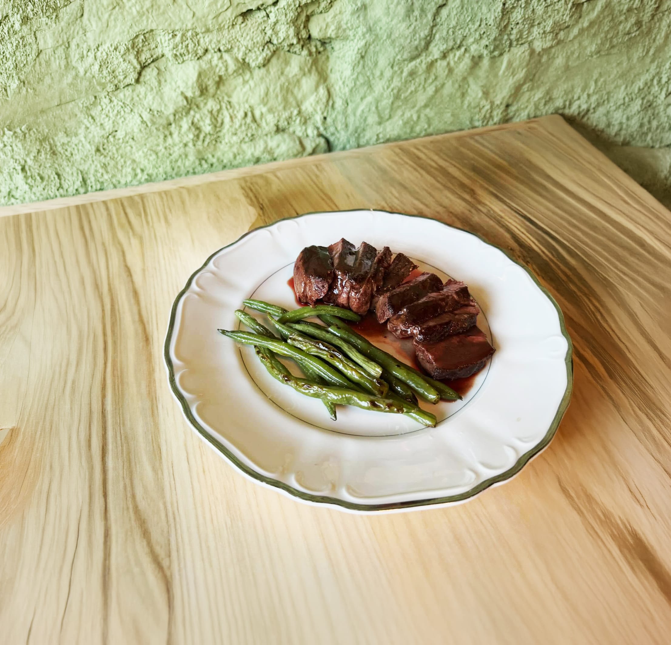 Meadowlark Wine & Bar