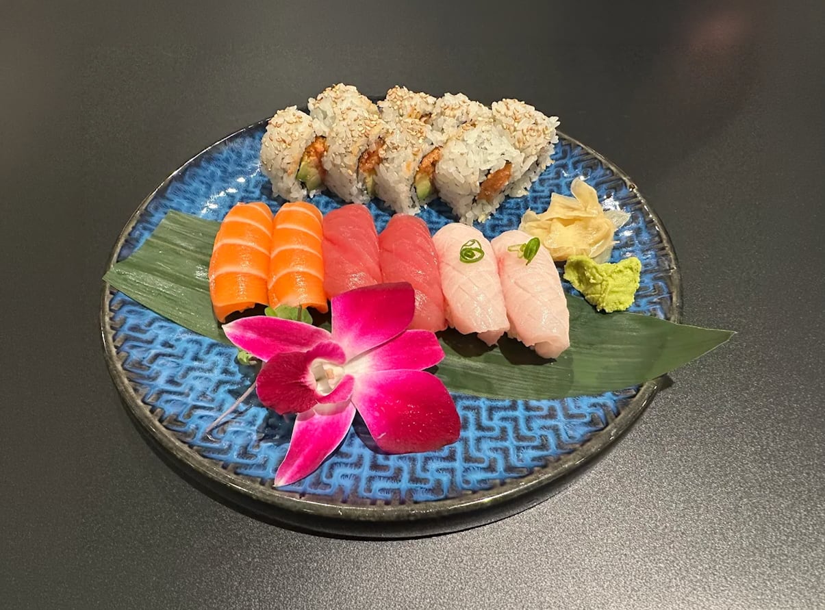 Photo 1 of 4: Japon