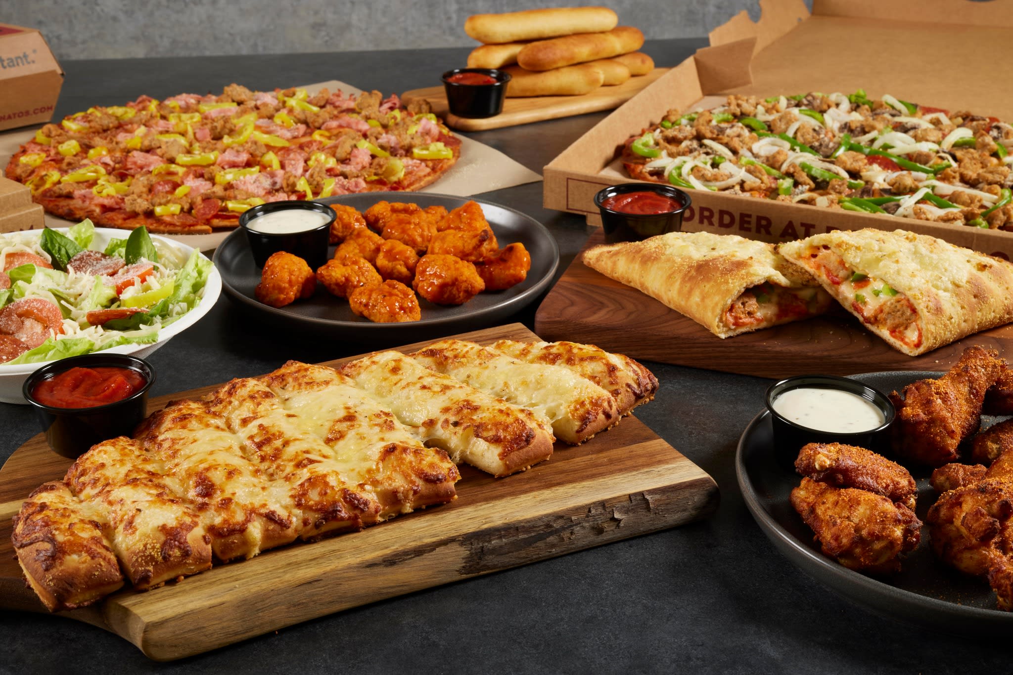 Donatos Pizza