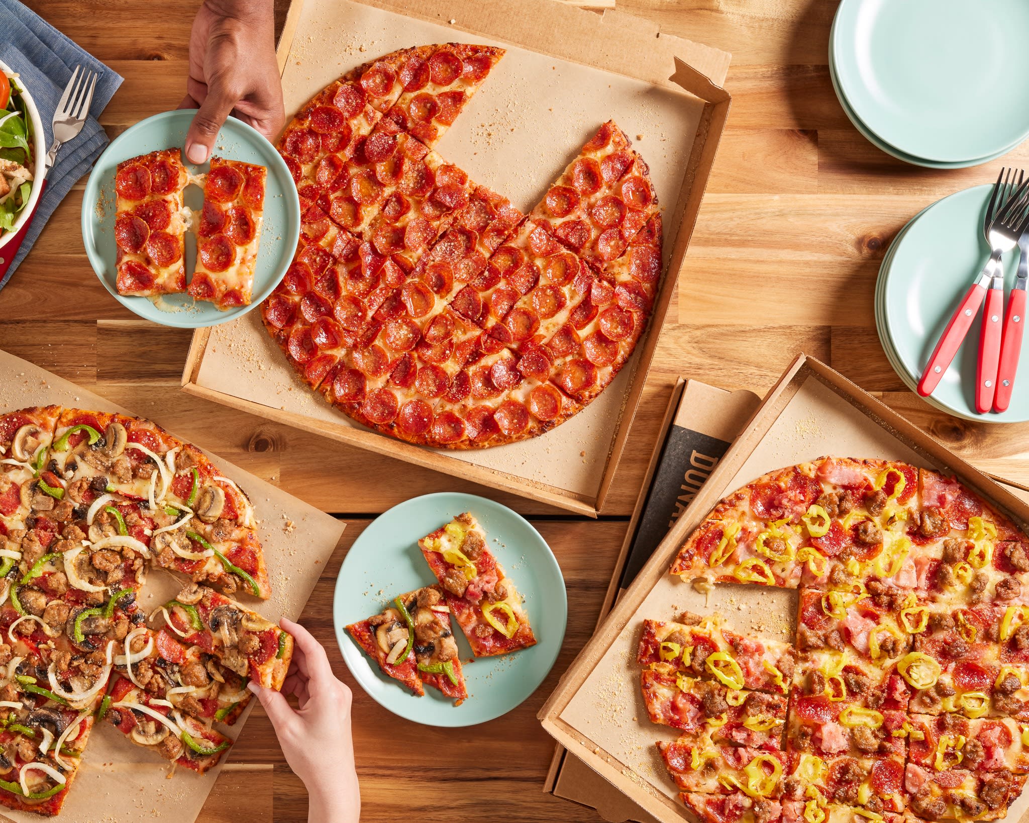 Photo 1 of 4: Donatos Pizza