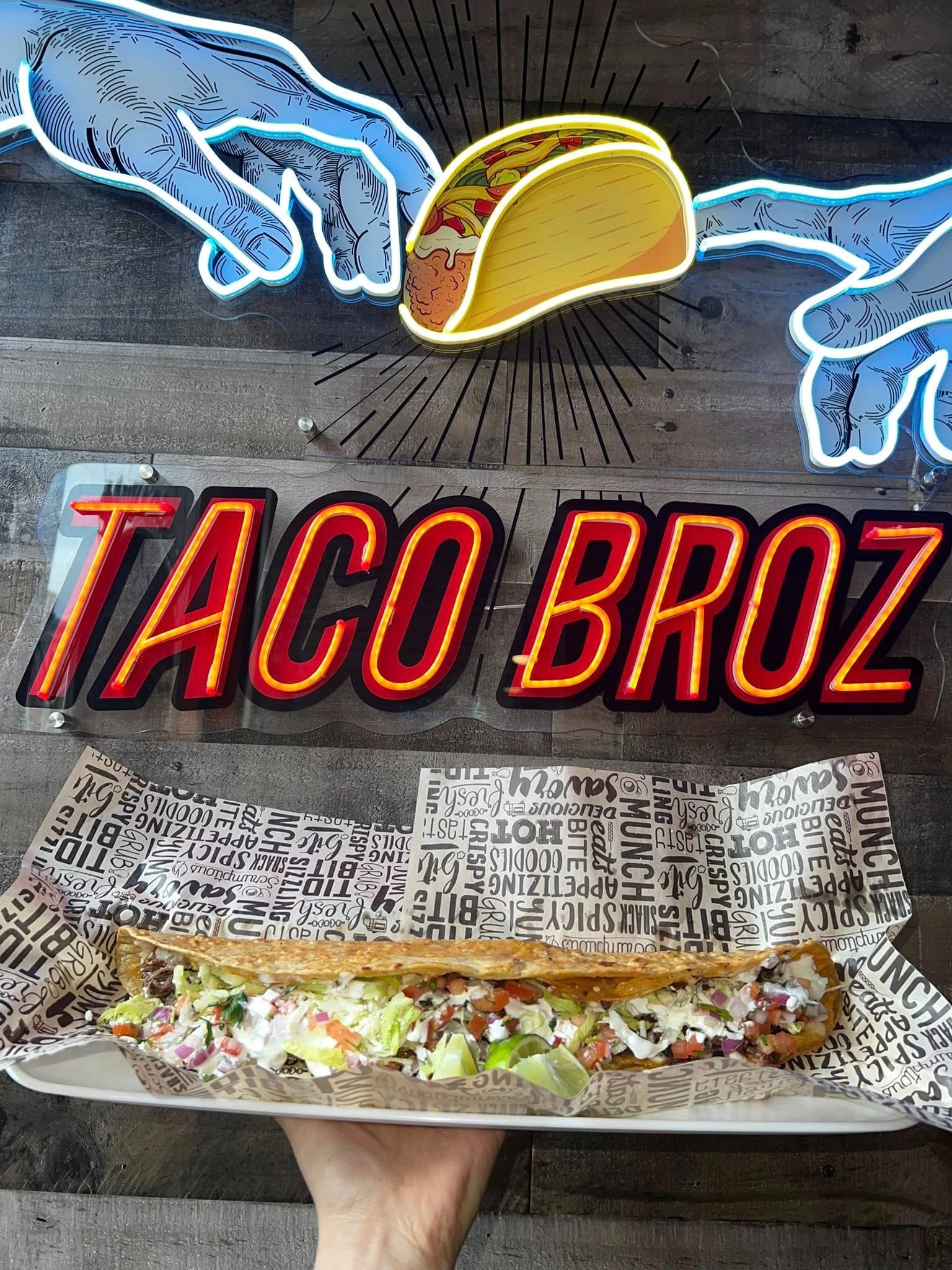 Muy Caliente Taco Broz llc