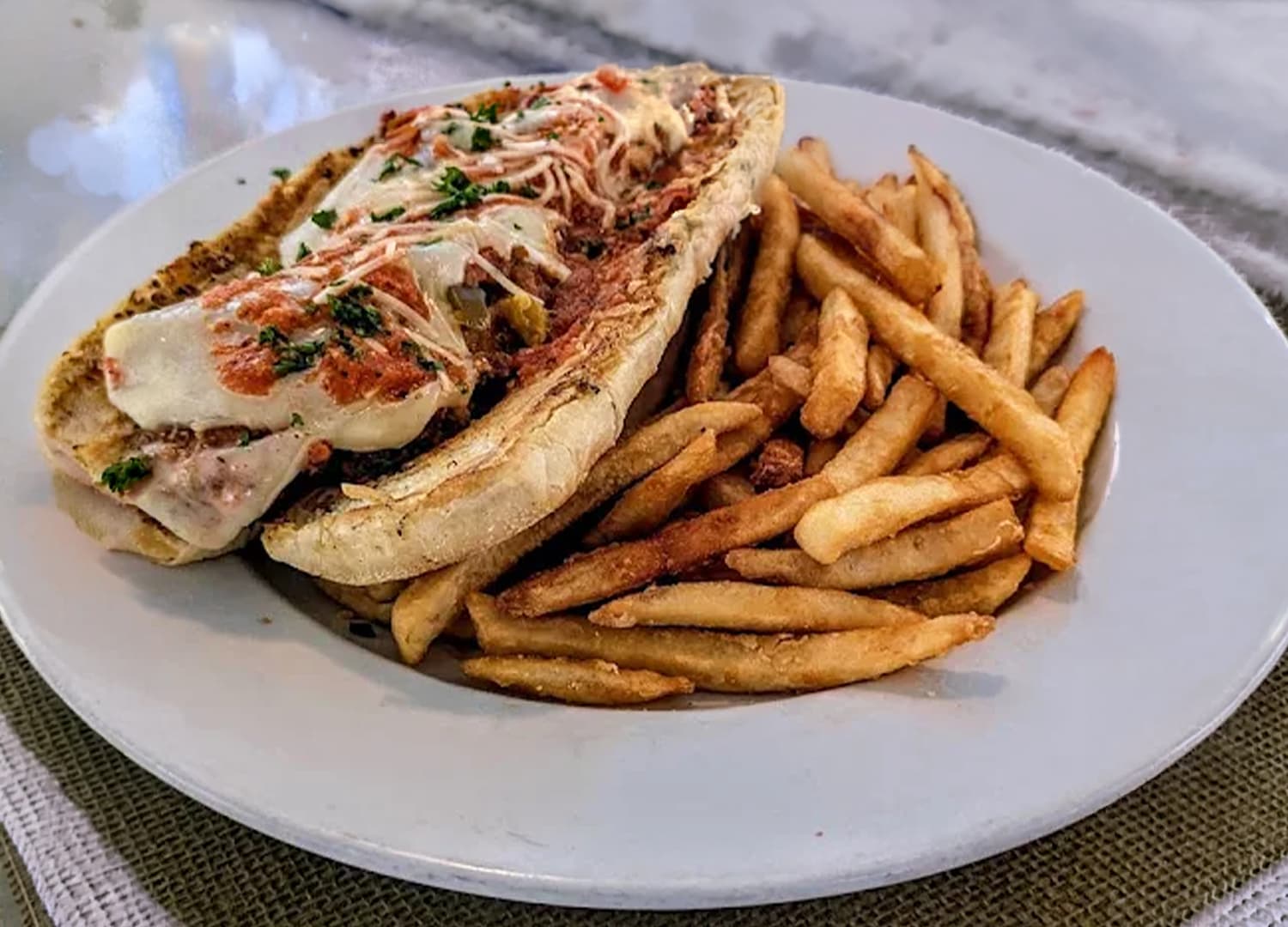 Blu Island Bistro