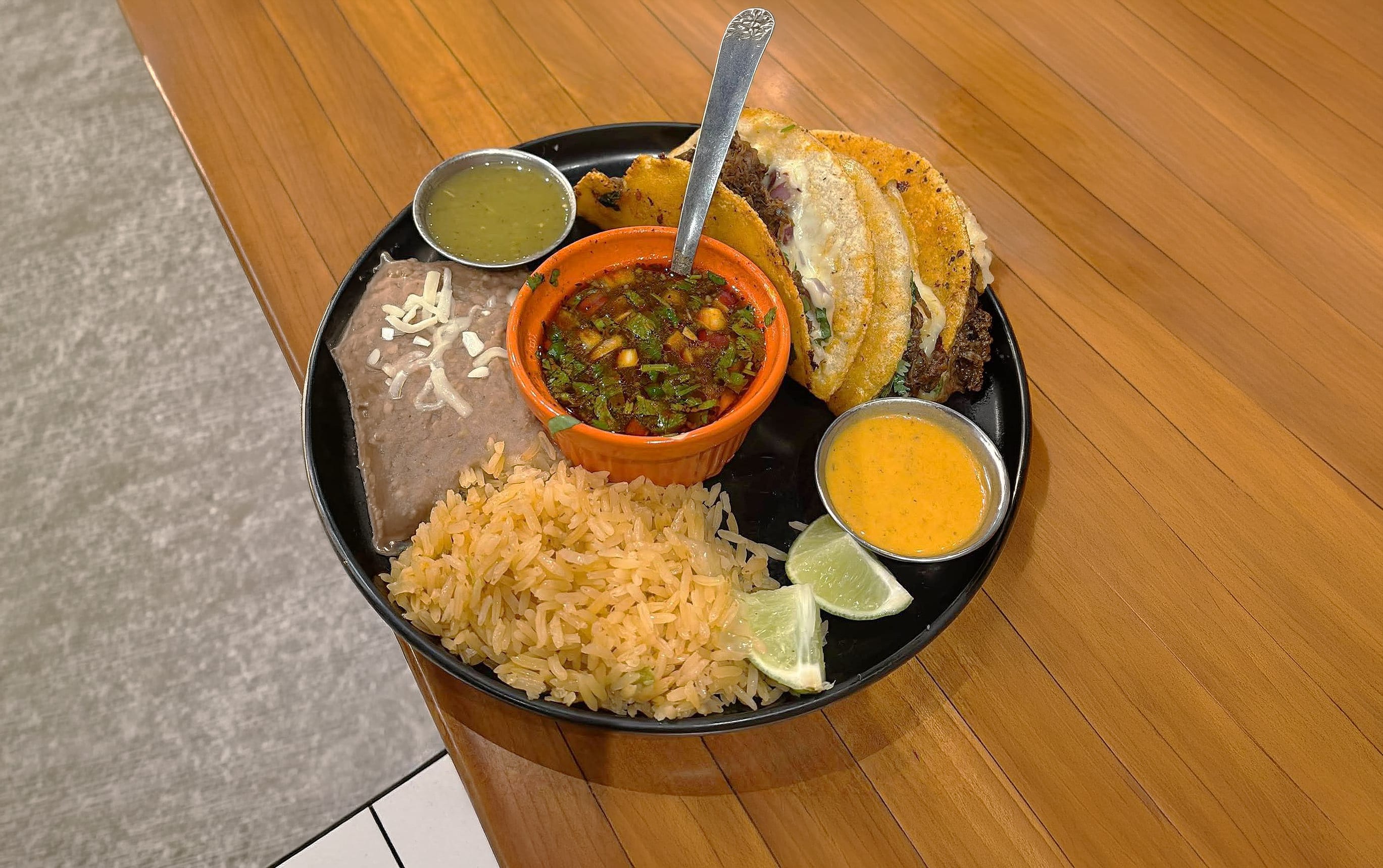 918 Maples Tacos & Cantina