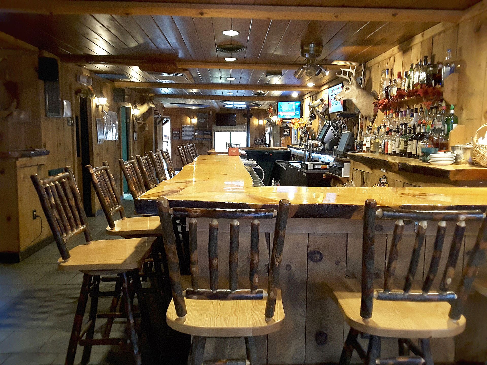 Adirondack Bar and Grill