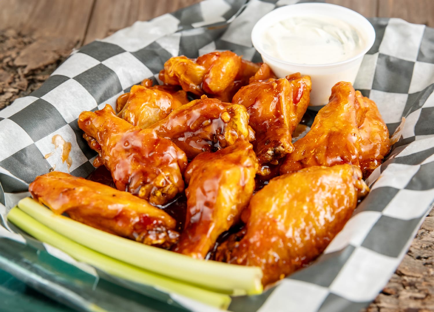 Aumer's Sports Bar & Grille
