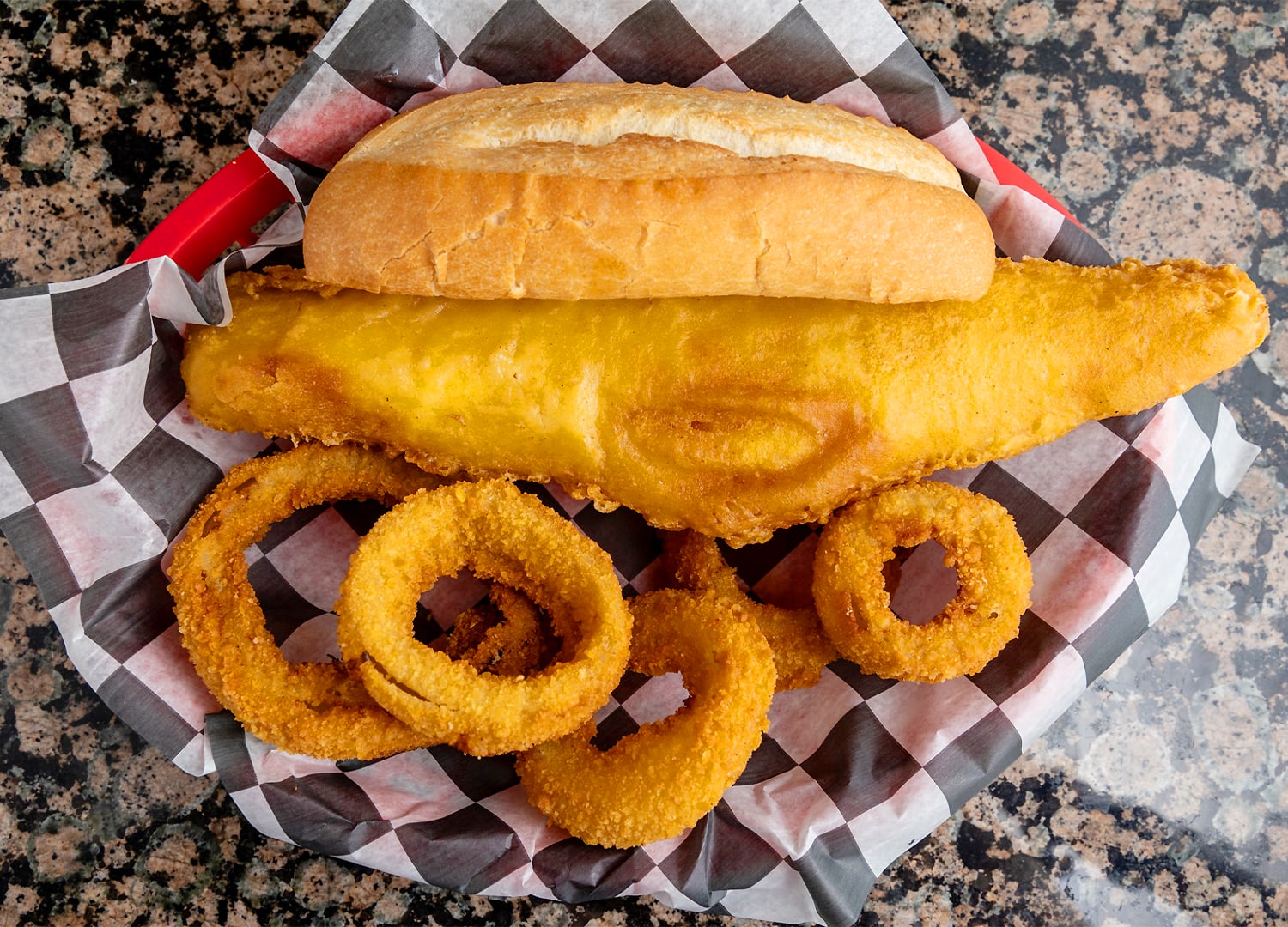 Aumer's Sports Bar & Grille