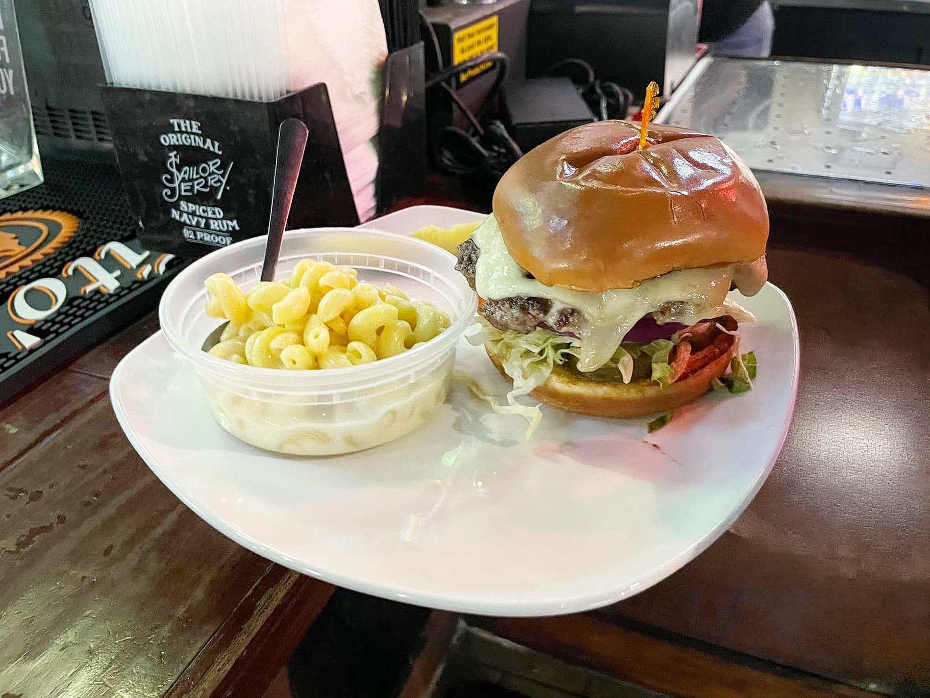 Dudley's Sports Bar & Grill
