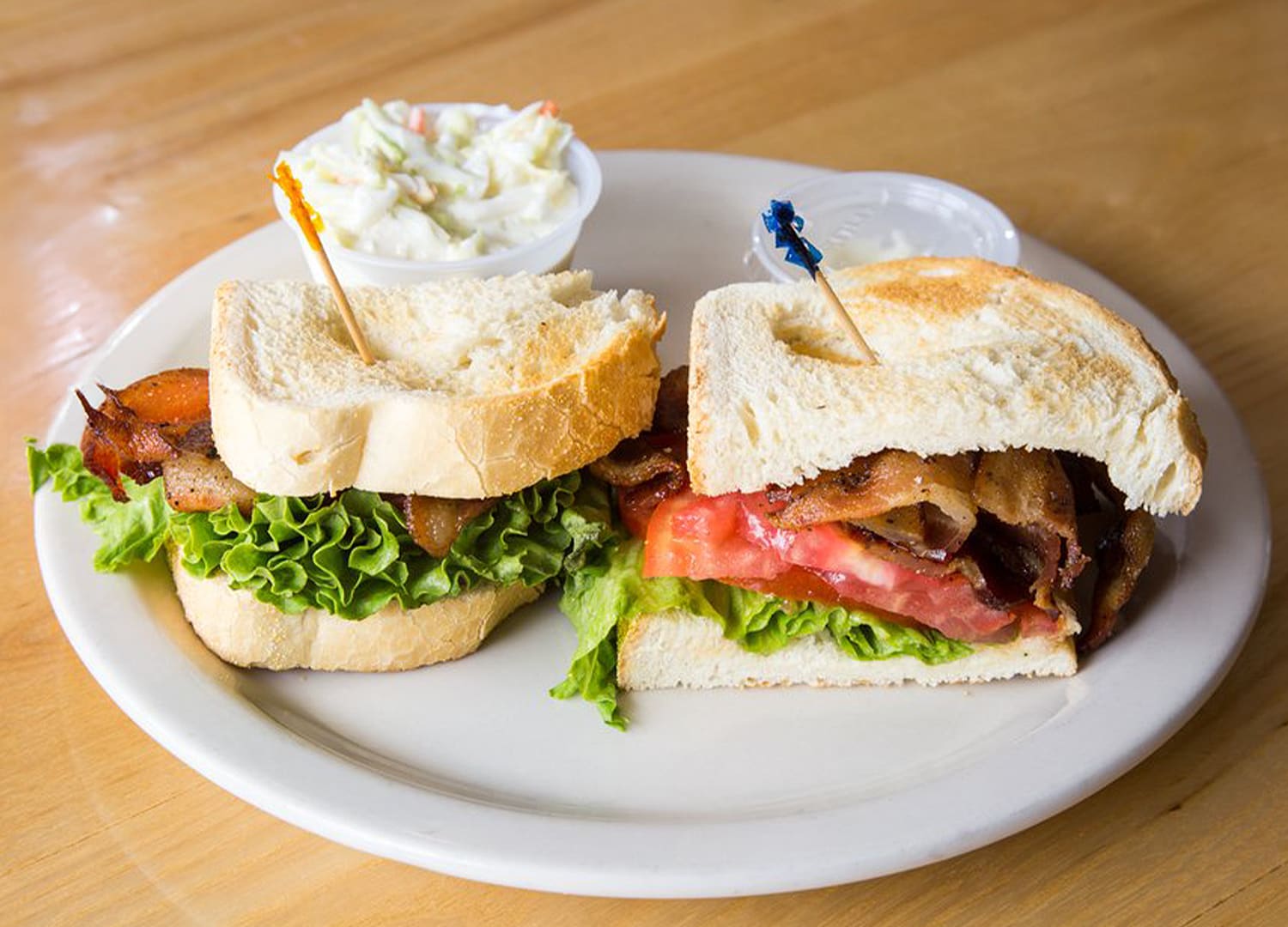 Buster's Sports Tavern & Family Eatery