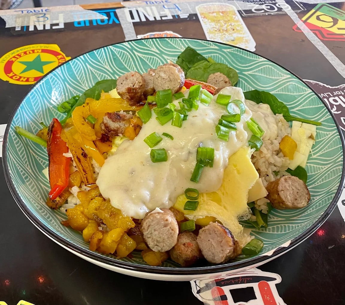 Mel's Tiki Cafe