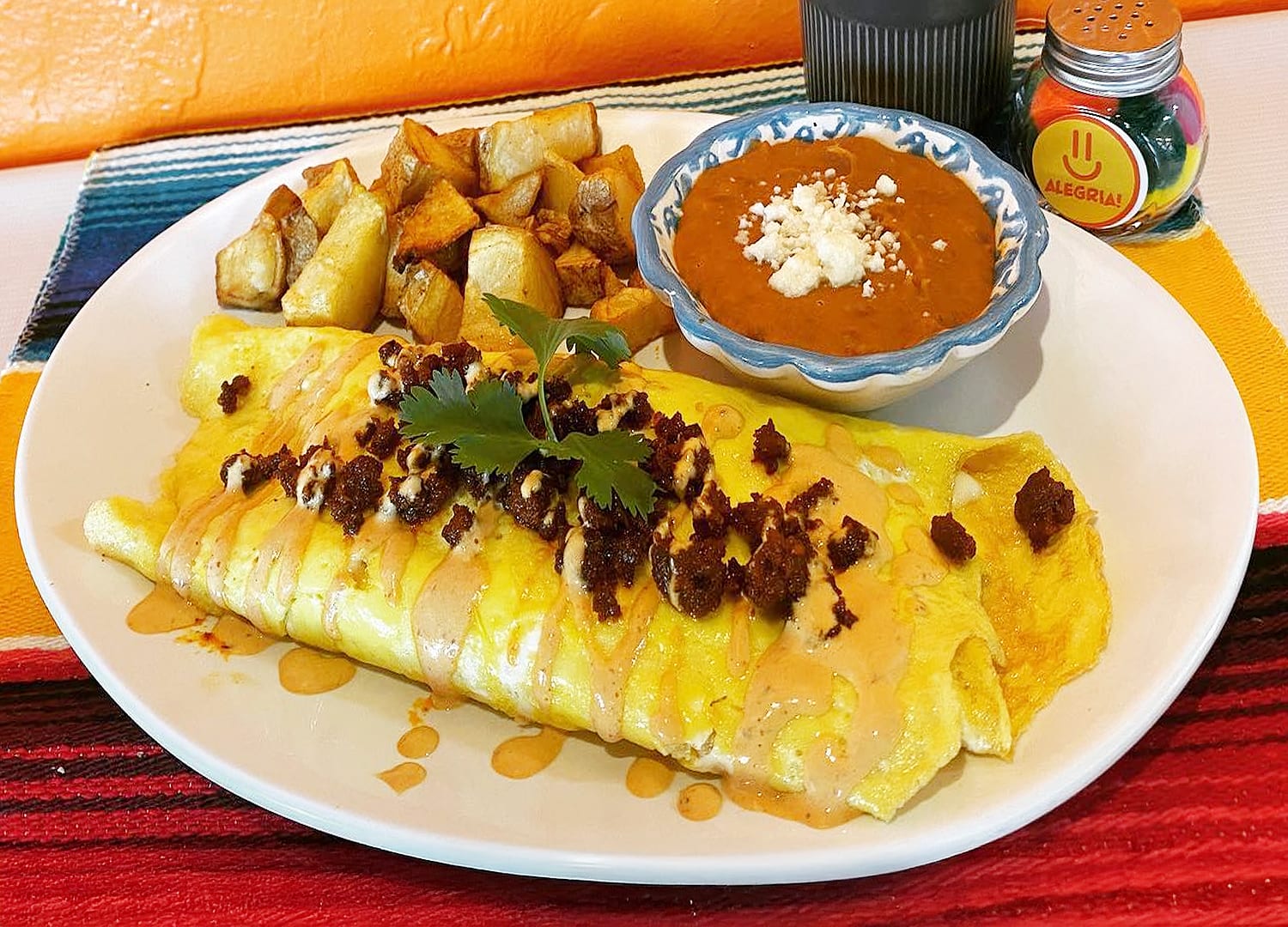 Photo 1 of 4: Buendia Breakfast & Lunch Cafe