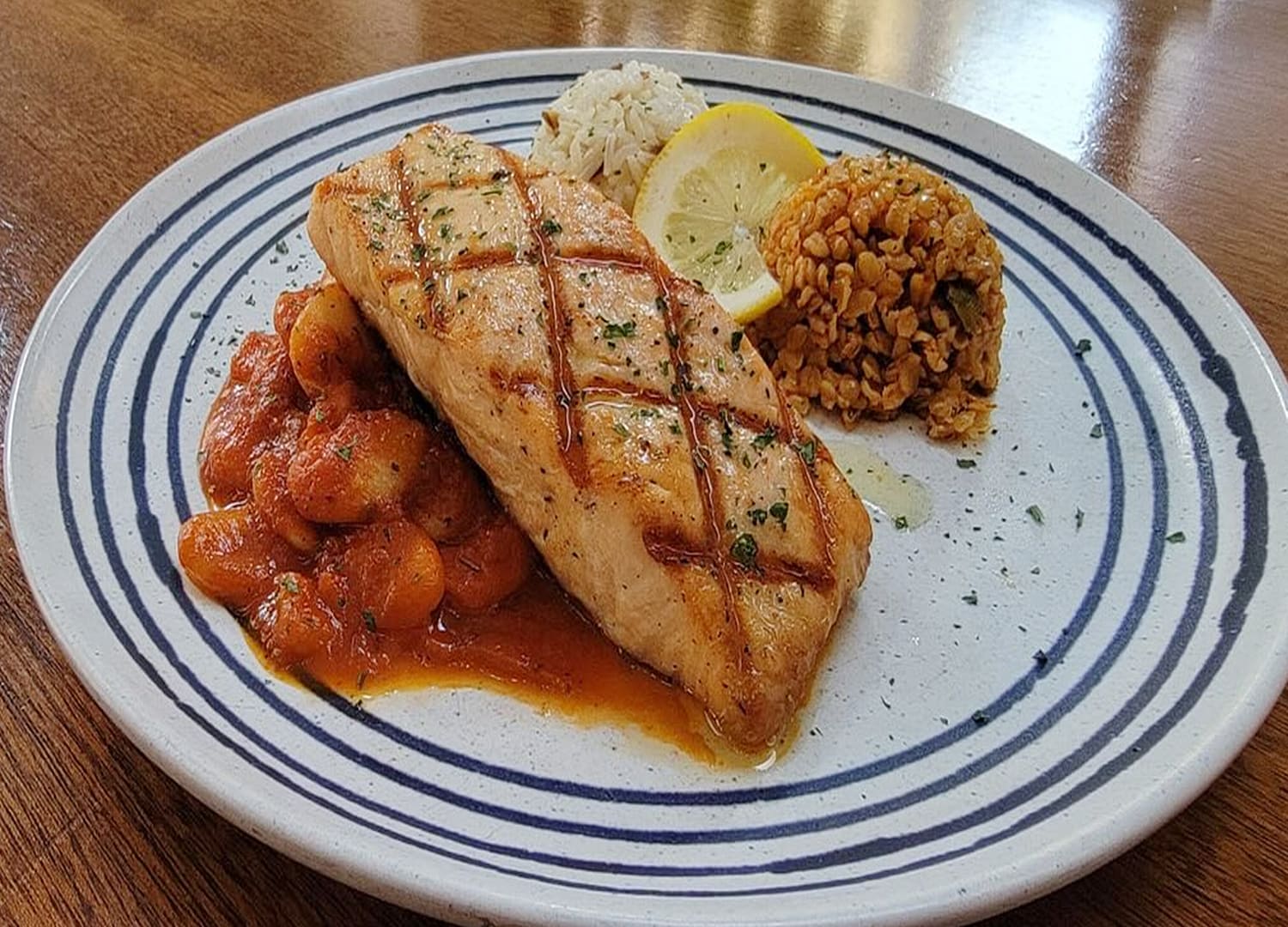 Zevi Cafe & Bistro
