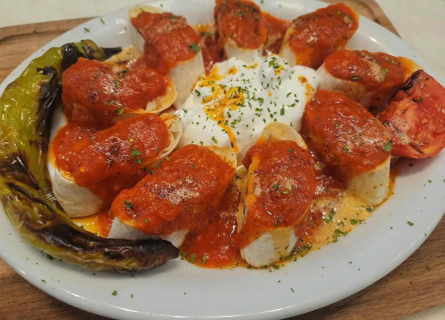 Zevi Cafe & Bistro
