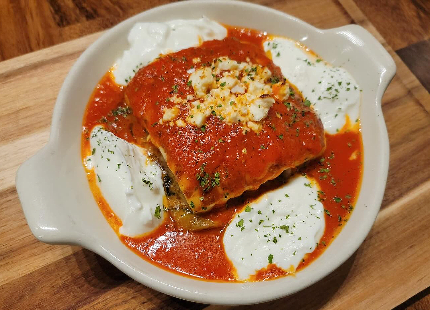 Zevi Cafe & Bistro