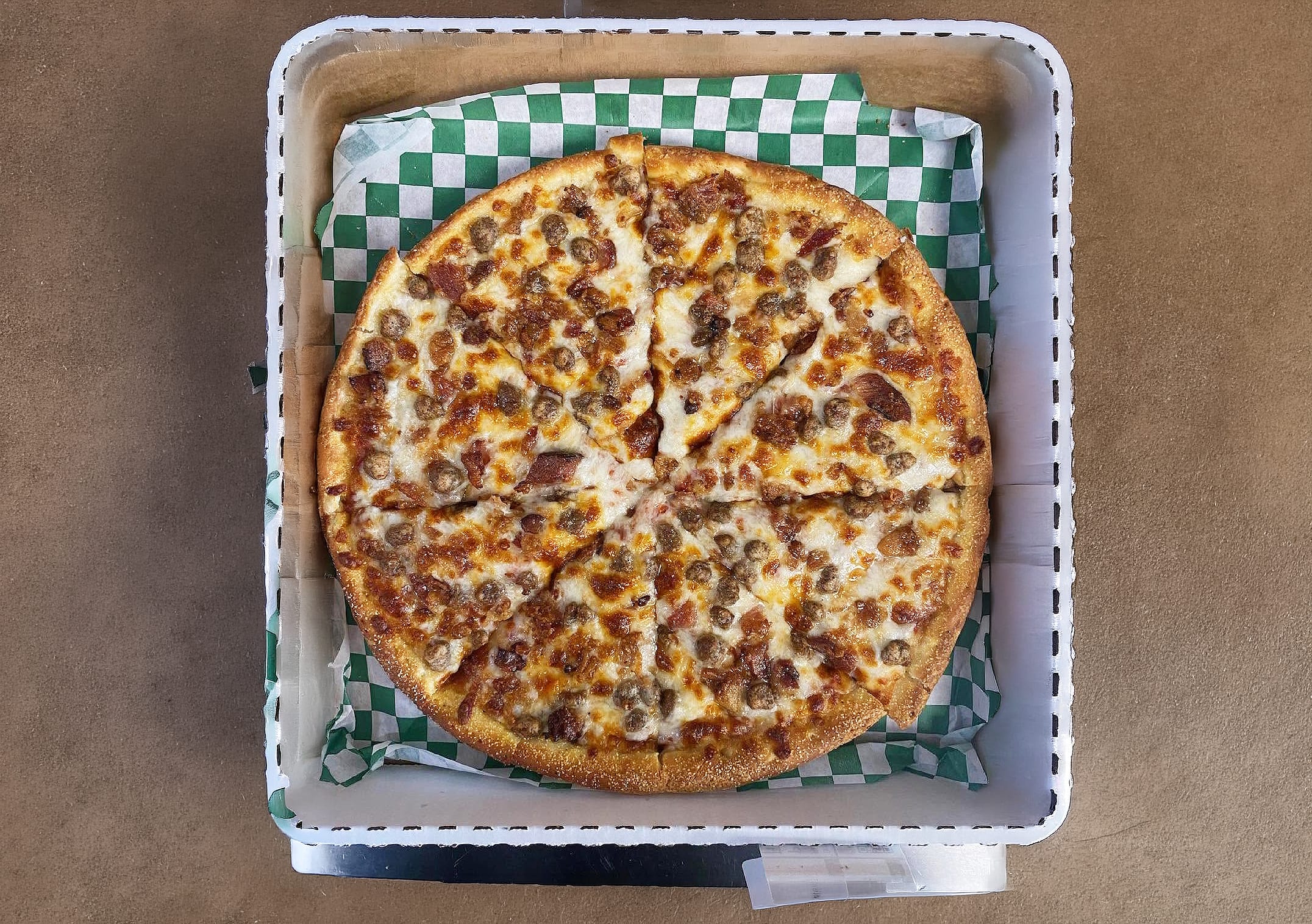 Chicago's Pizza with a Twist