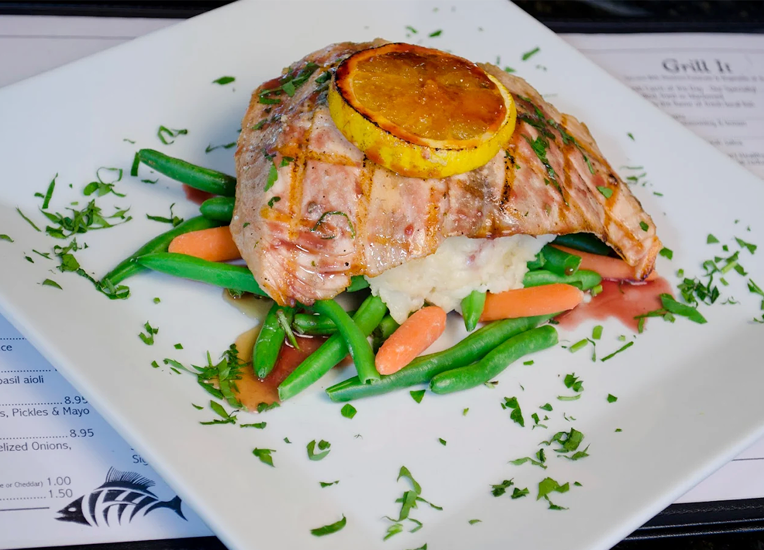 Fresh Catch Seafood Grill
