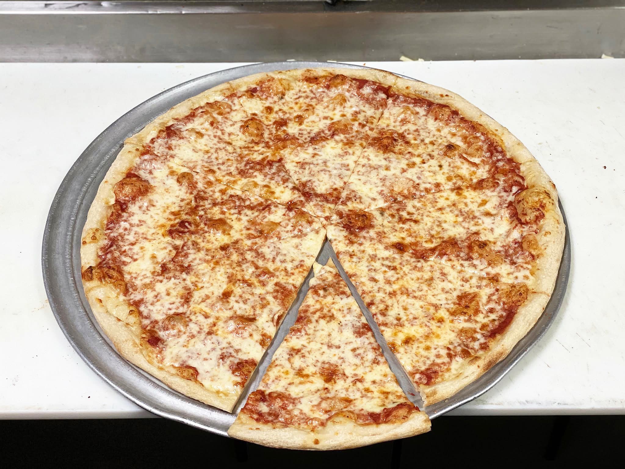 Photo 1 of 4: Rotelli Pizza & Pasta