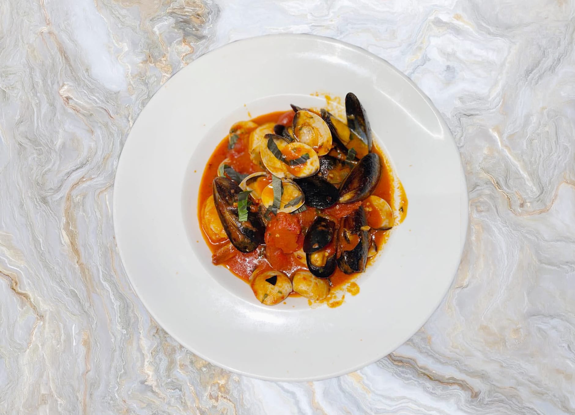 Ebby's Ristorante and Lounge