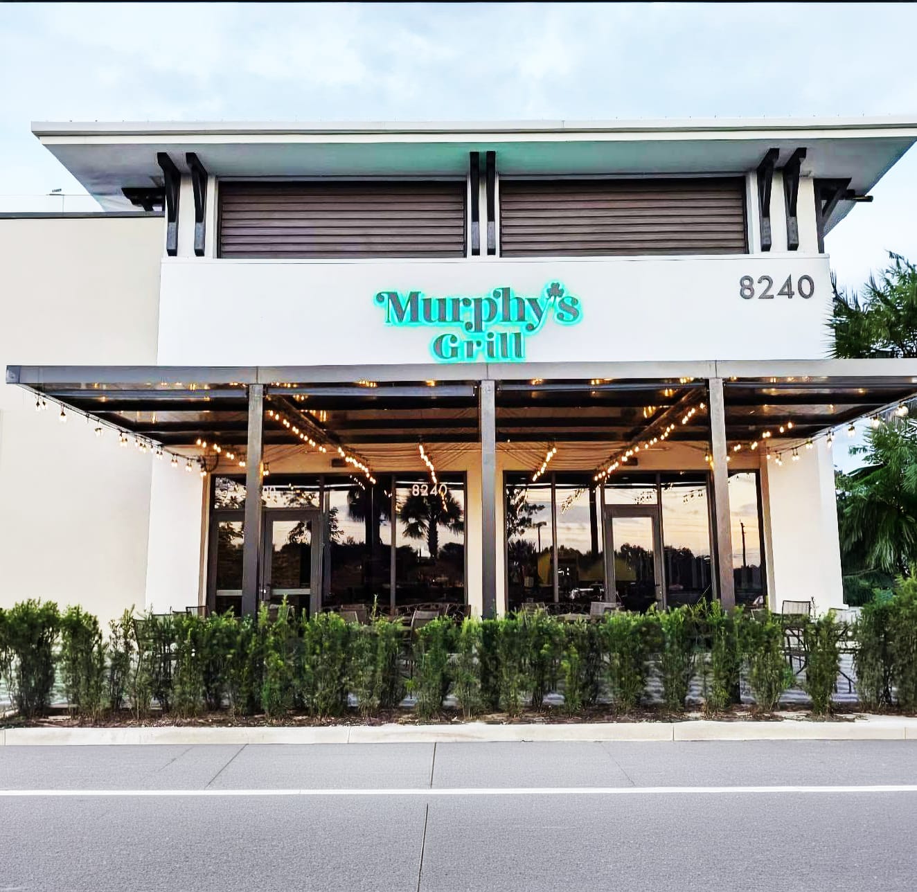 Photo 1 of 4: Murphy's Grill