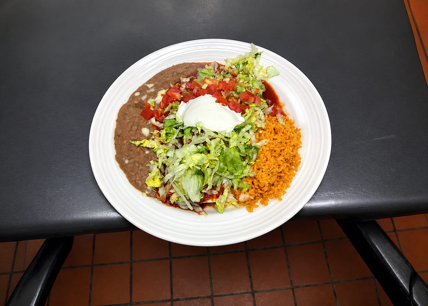 Photo 1 of 4: El Potro