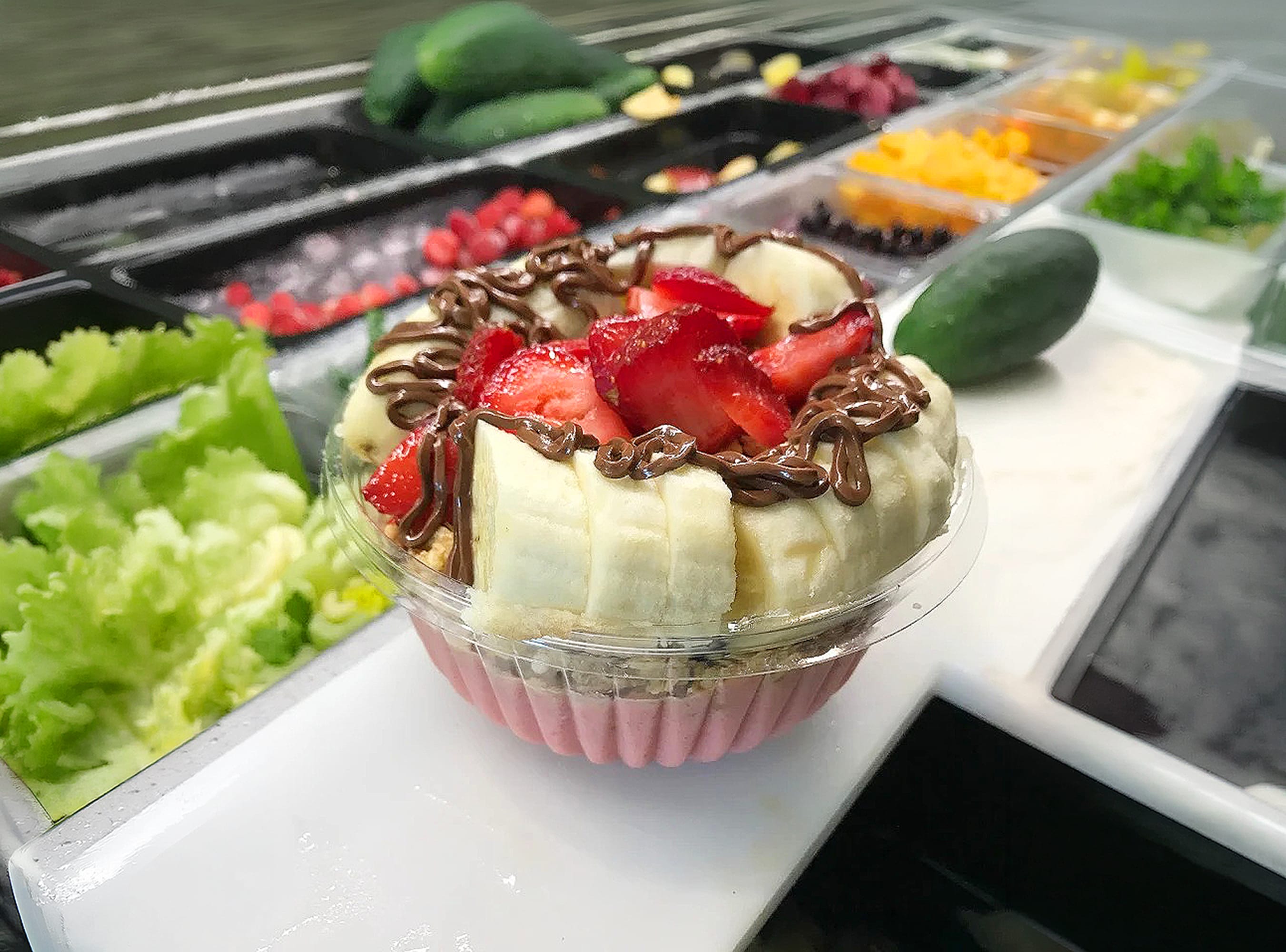 Blend Smoothie and Salad Bar