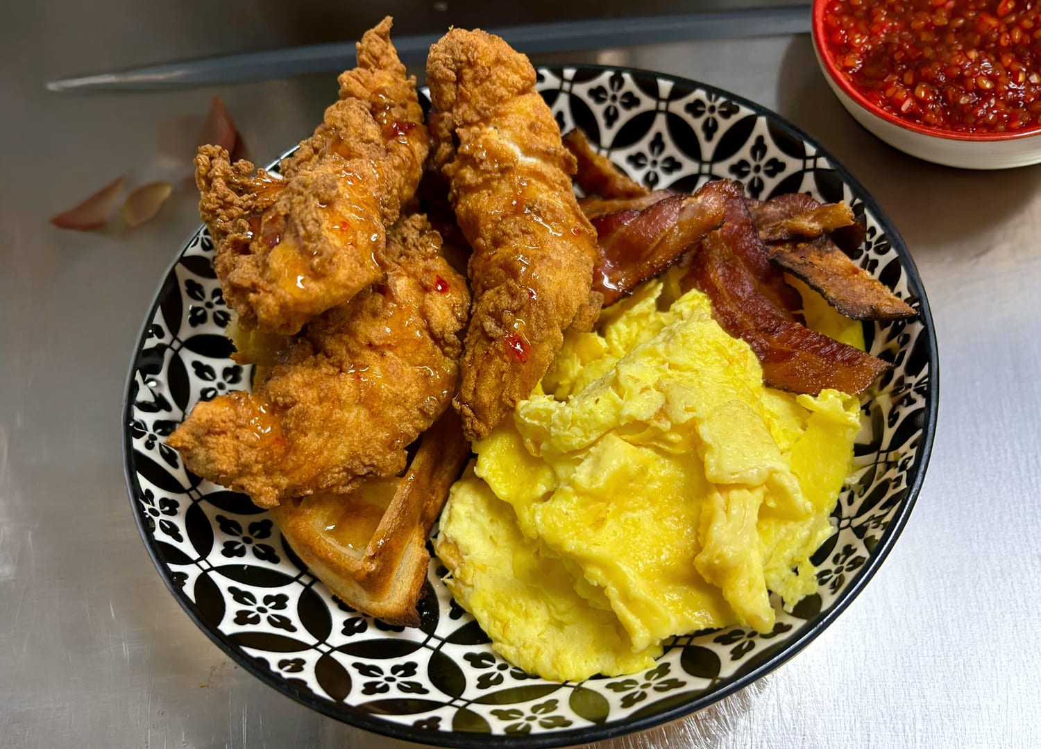 The Parrot Bar & Grille