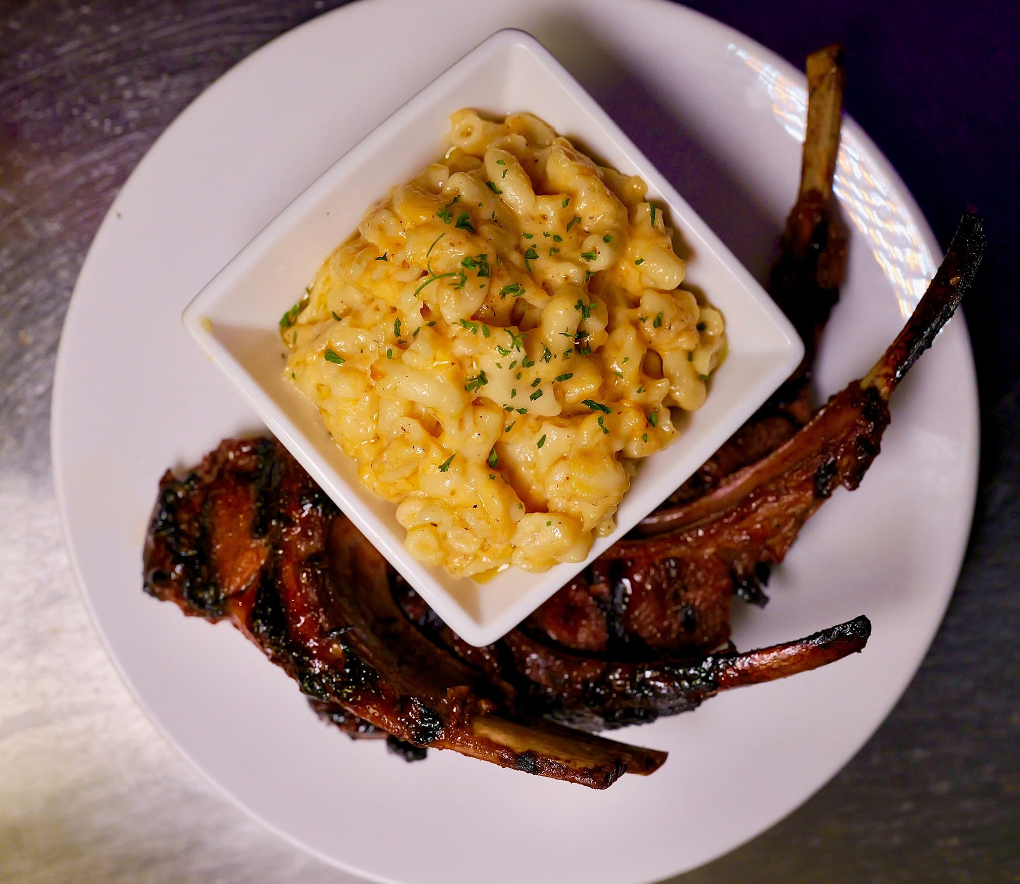Room Service Bistro