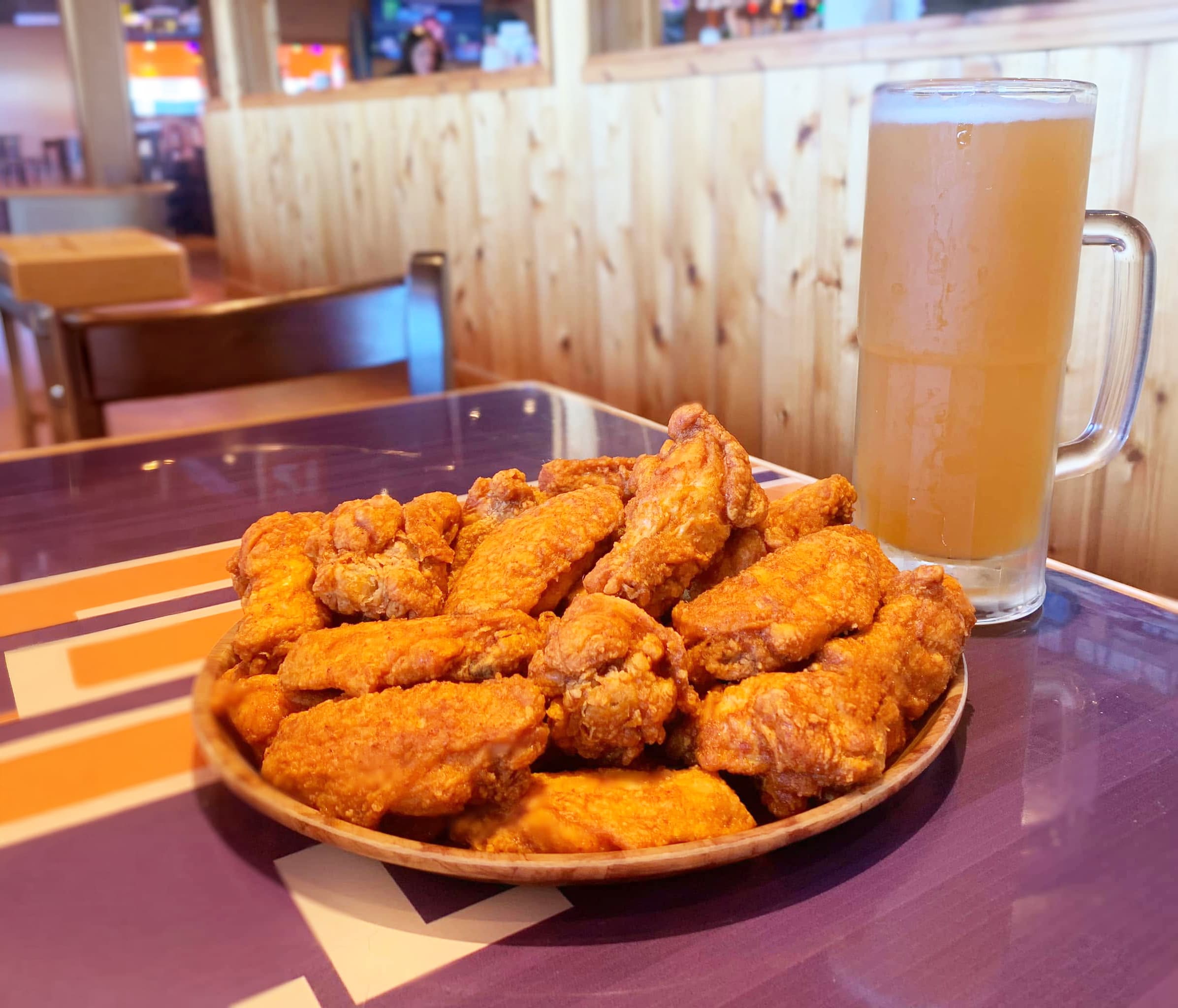 Hooters
