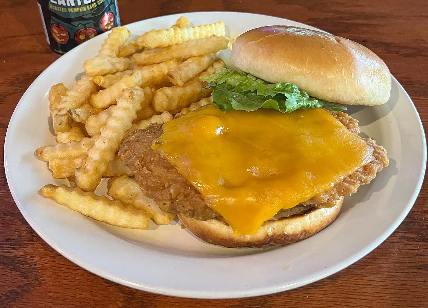 Town Bar & Grill, The