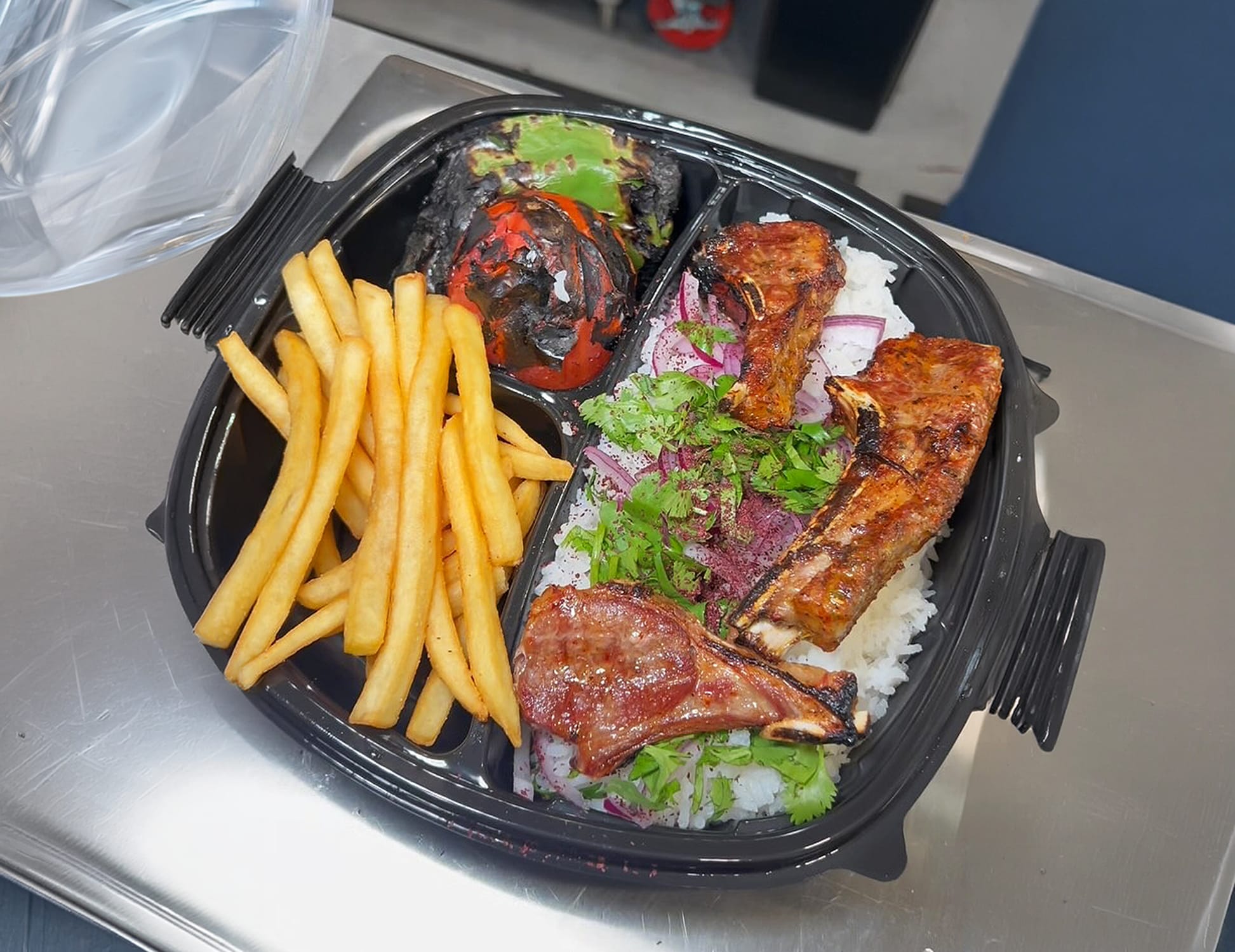 Hollywood Wraps & Grill
