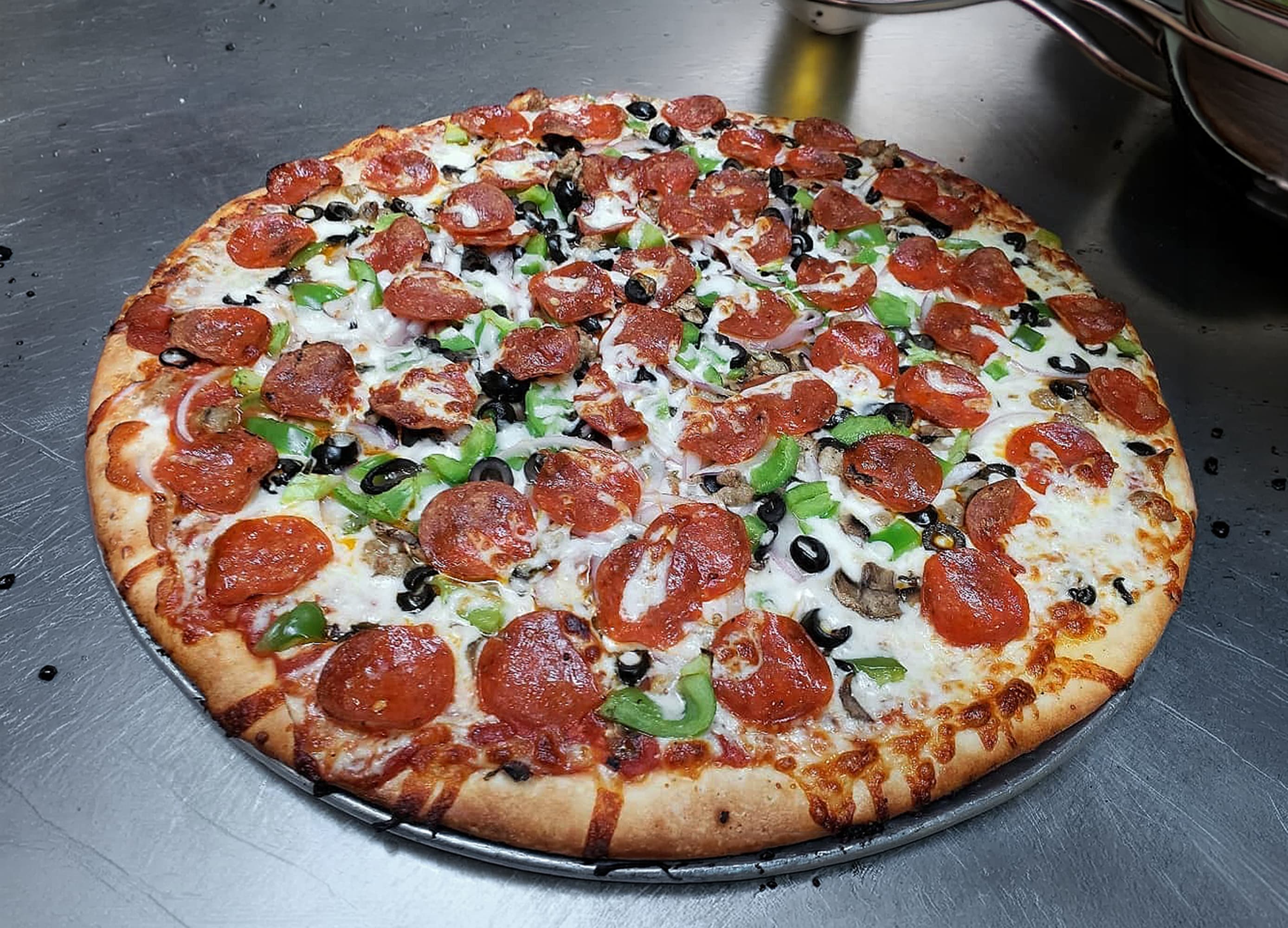 Little Italy Pizzeria & Pasta