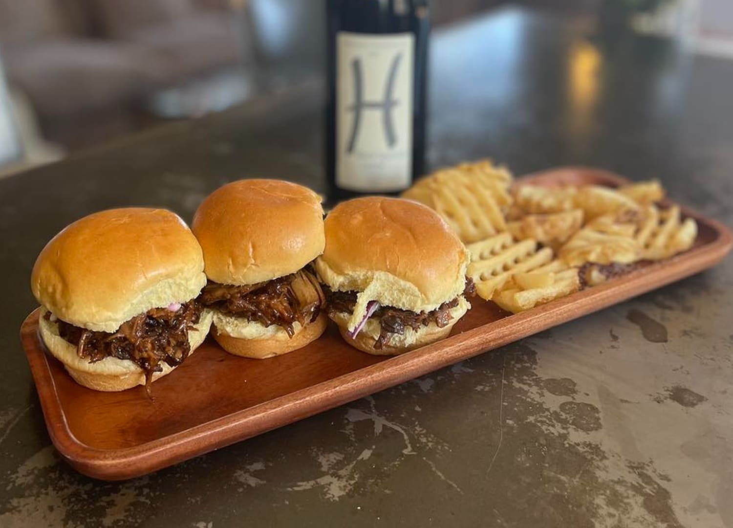 H Wines Restaurant