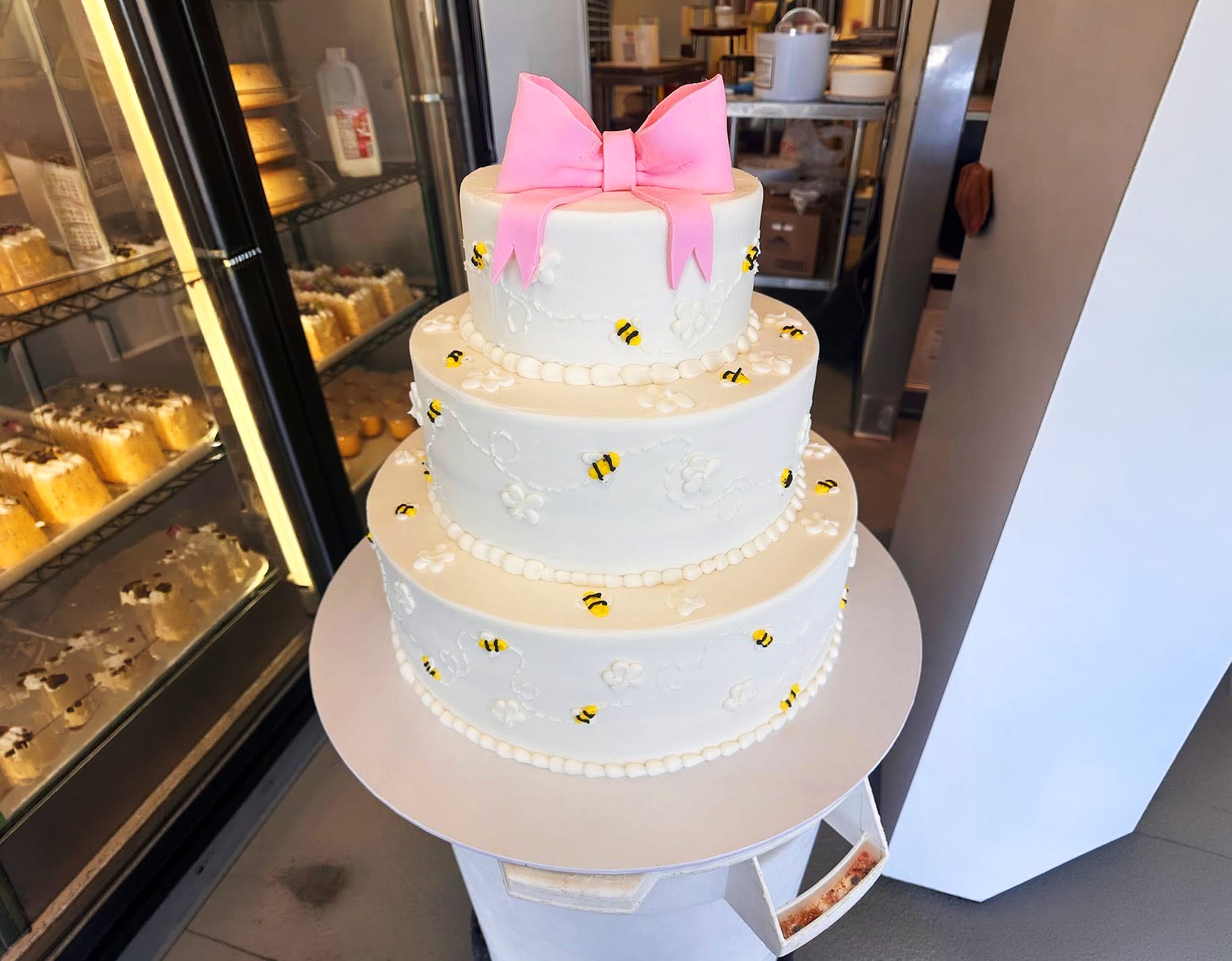 Photo 1 of 4: La Familia Bakery - Hesperia