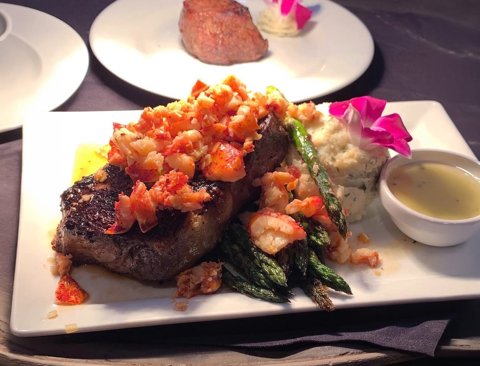 T-Michaels Steak & Lobster House