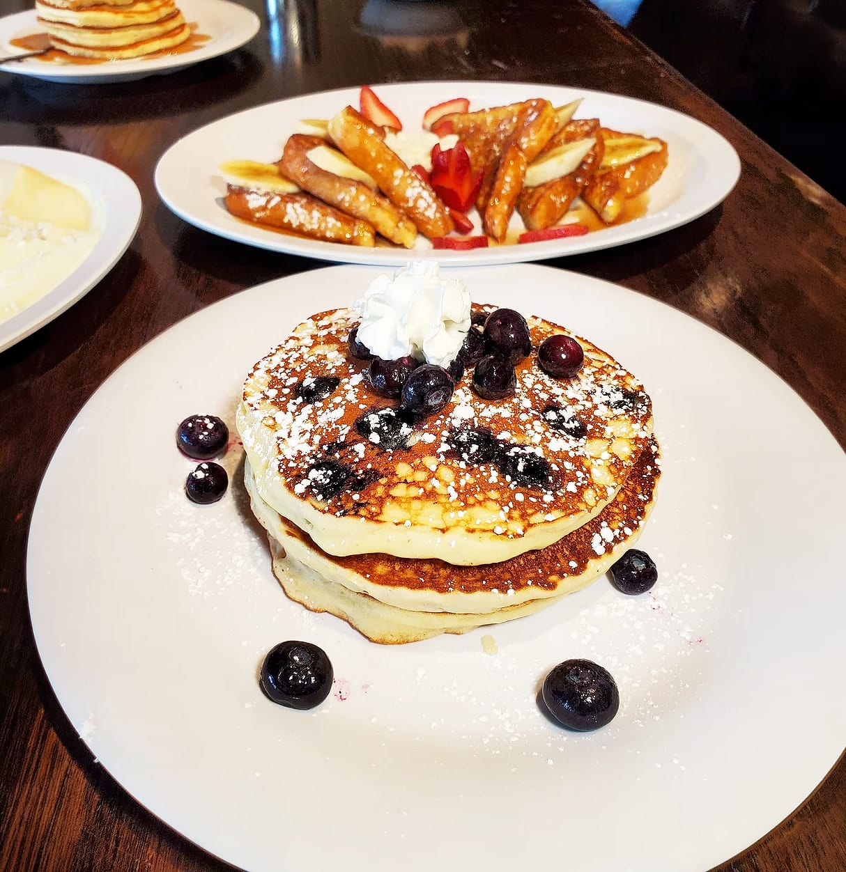 Lula B's Breakfast, Brunch, and Bar
