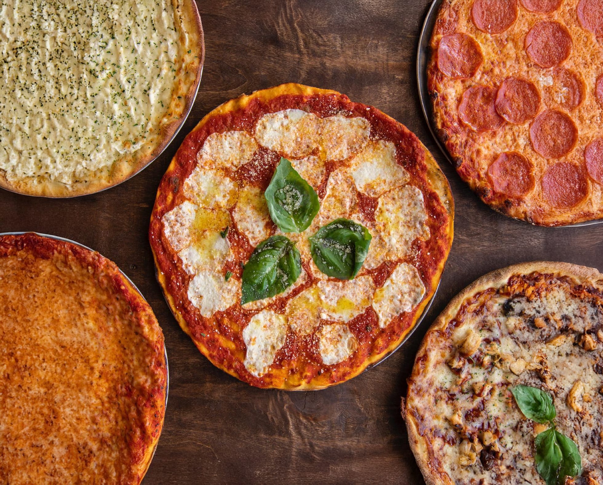 Eatalia Pizza, Pasta & Grill