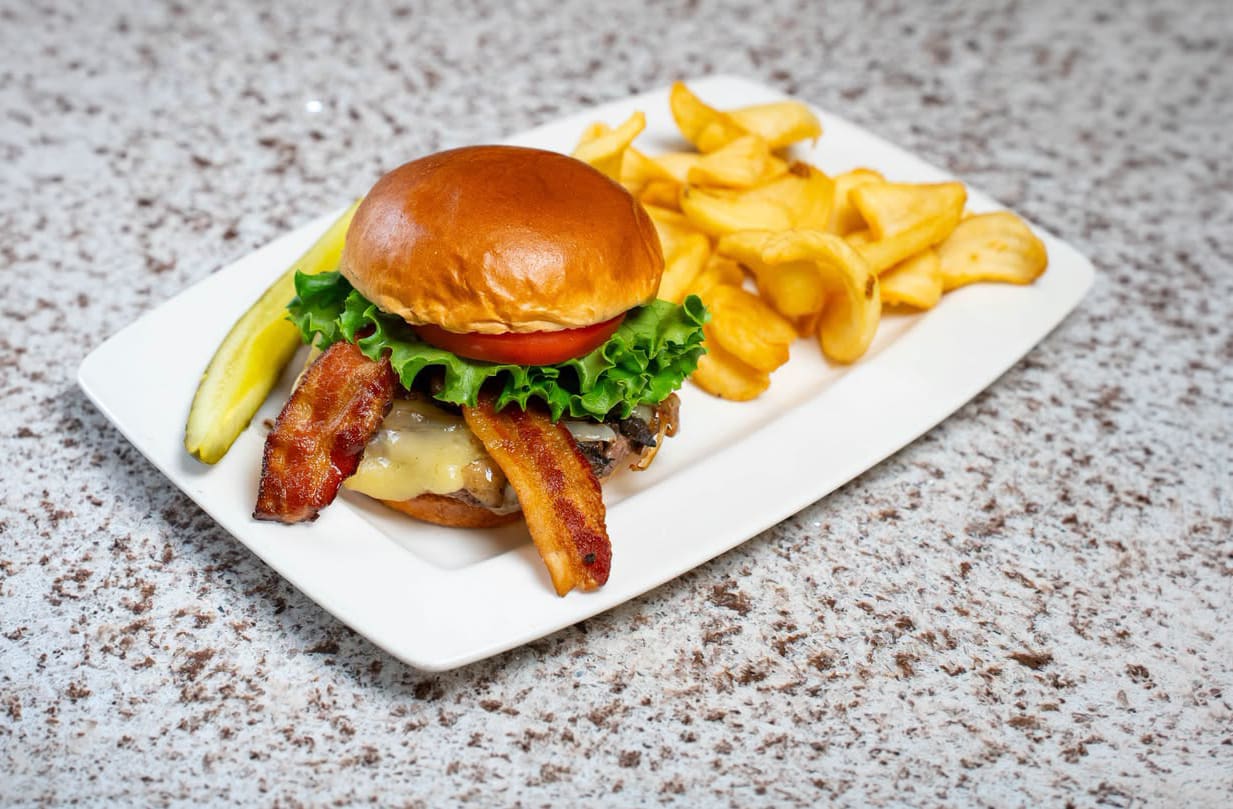 Photo 1 of 4: The Clubhouse Restaurant and Bar