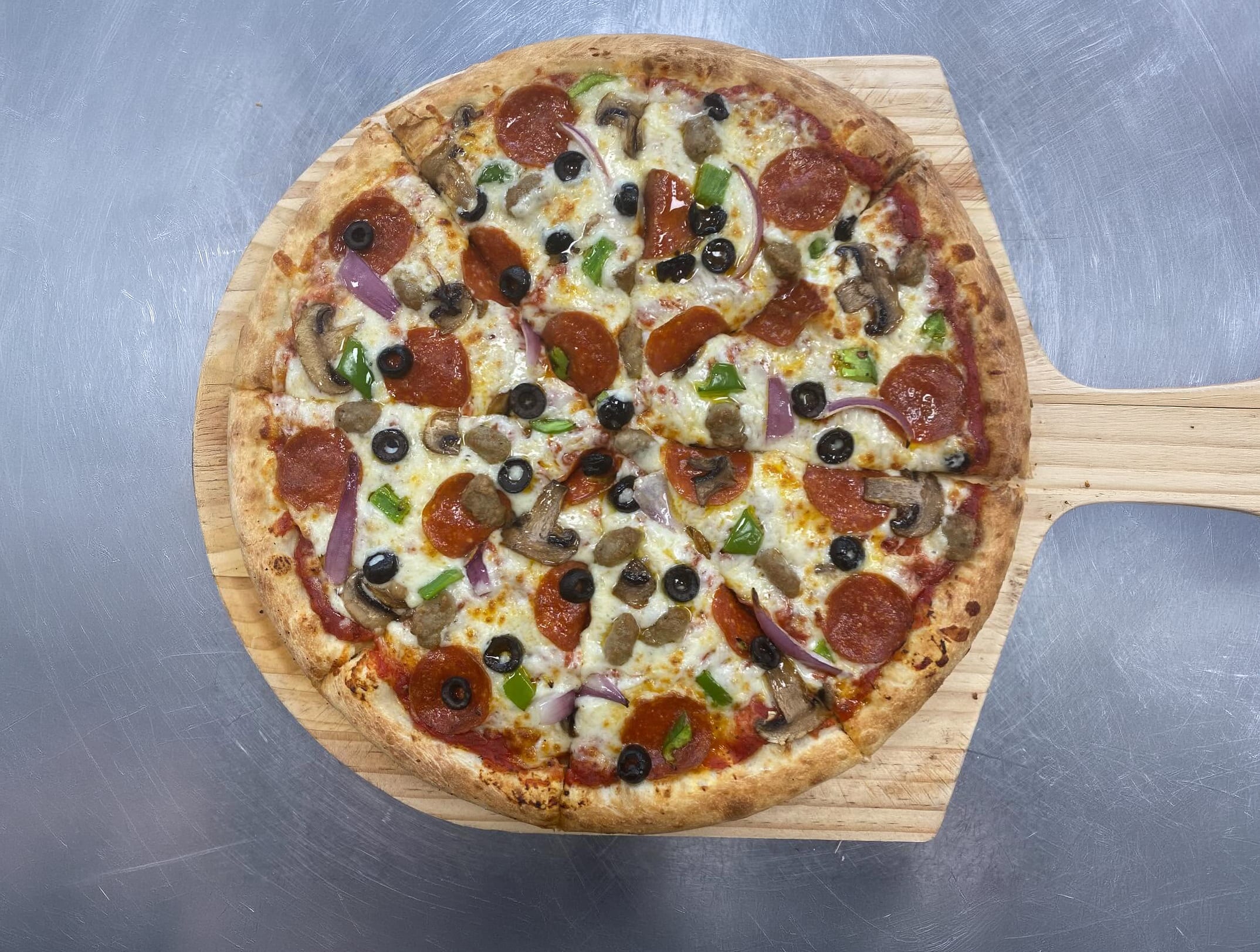 Photo 1 of 4: Pizza Plugg