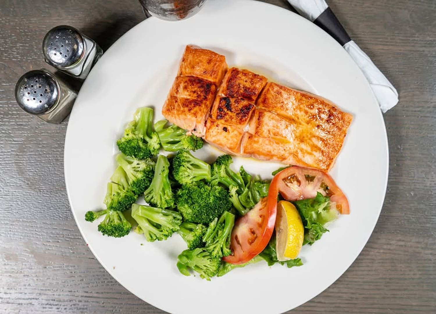 Rose Garden Cafe - Elk Grove
