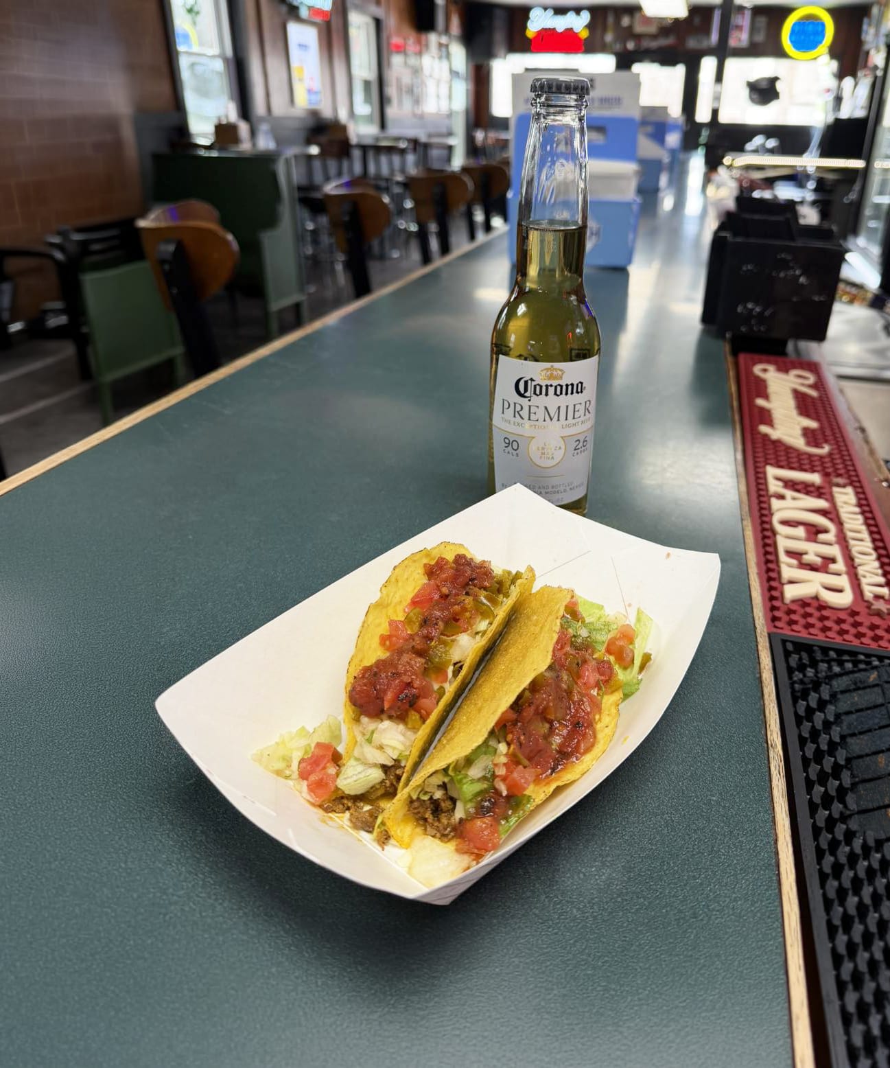 Ike's Bar & Grill