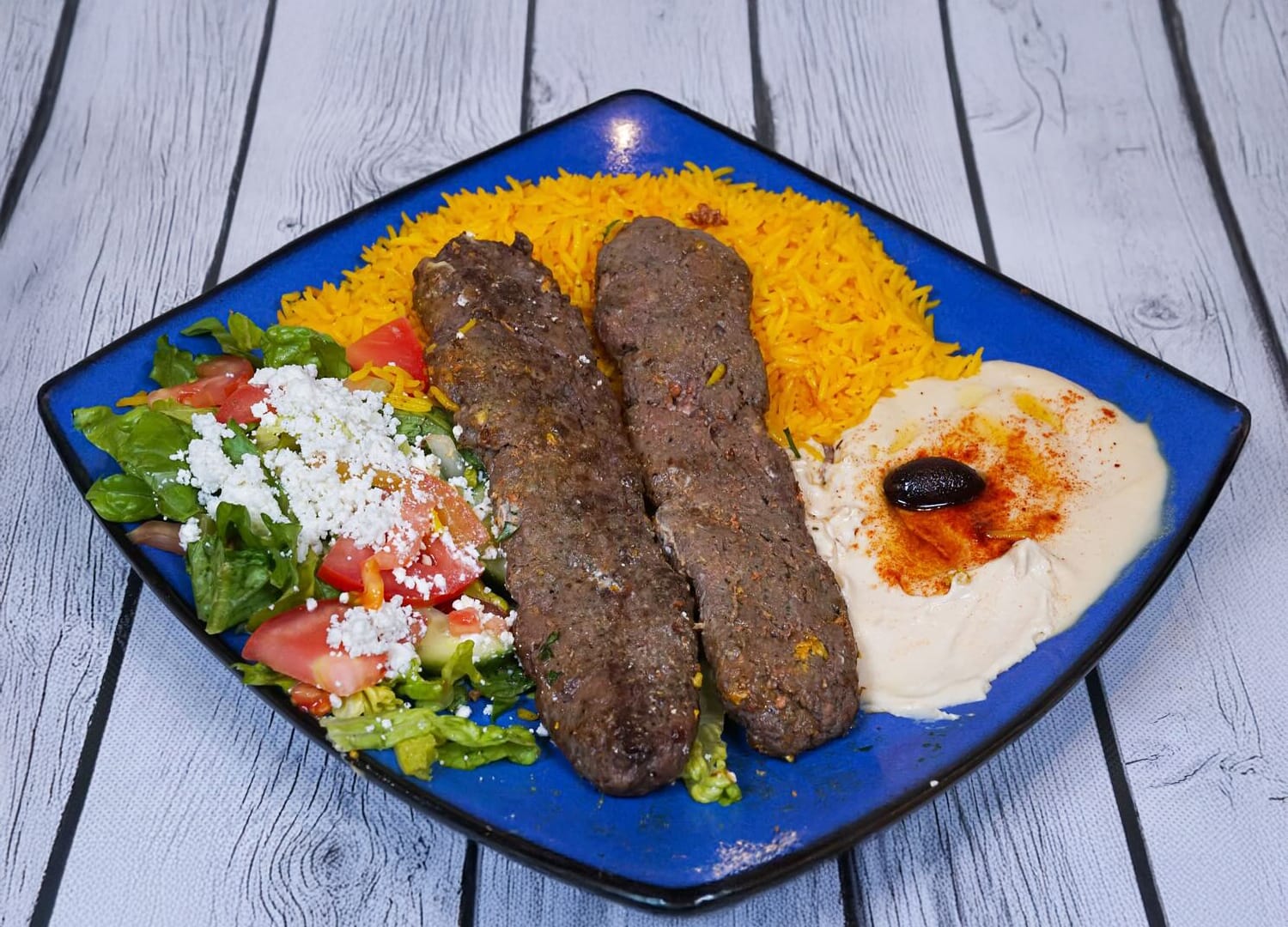 Cairo's Gyros Tempe