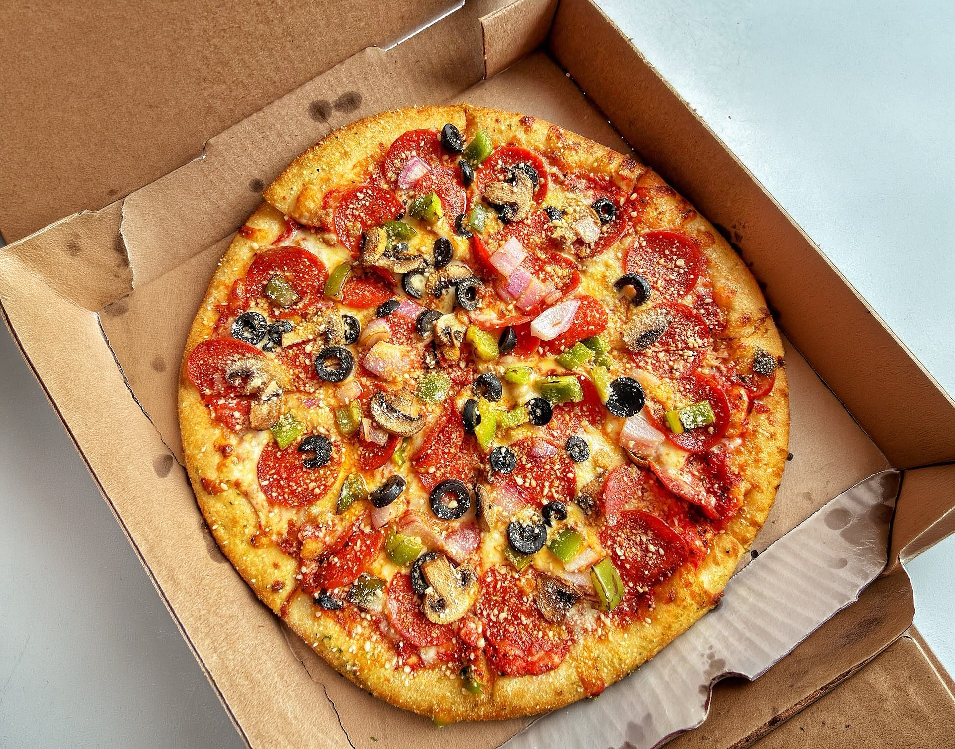 Saruzzo's New York Pizzeria