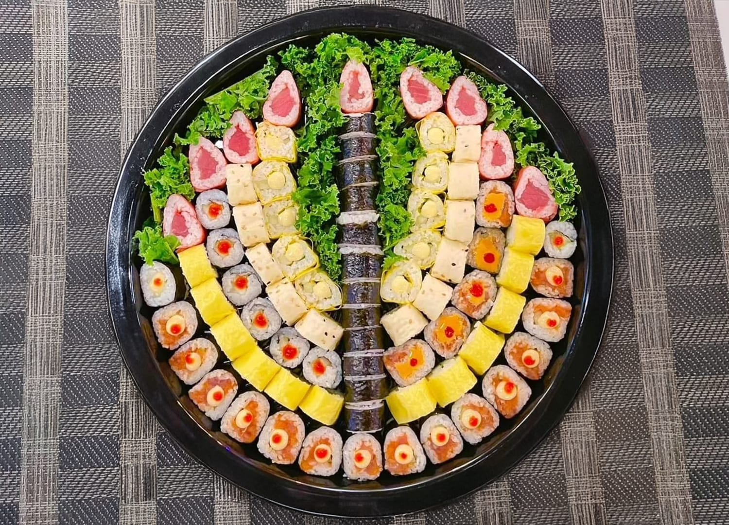 Photo 1 of 4: Furin Sushi  Thai