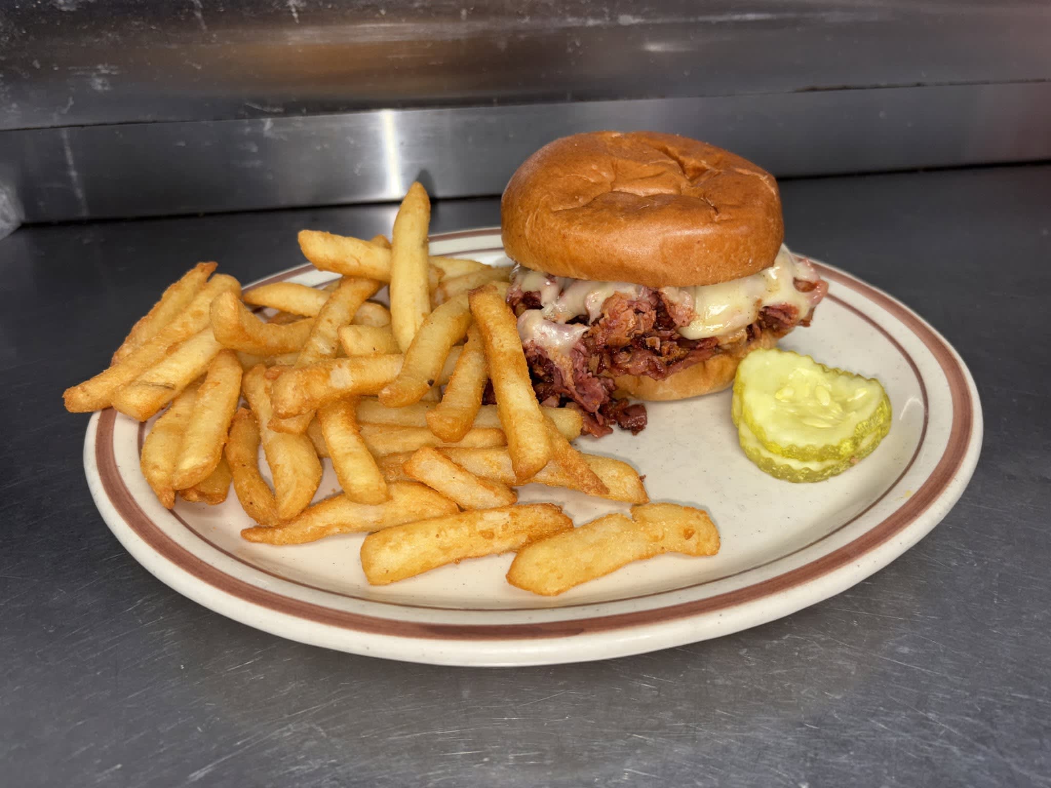 Photo 1 of 4: MaryAnn's Diner