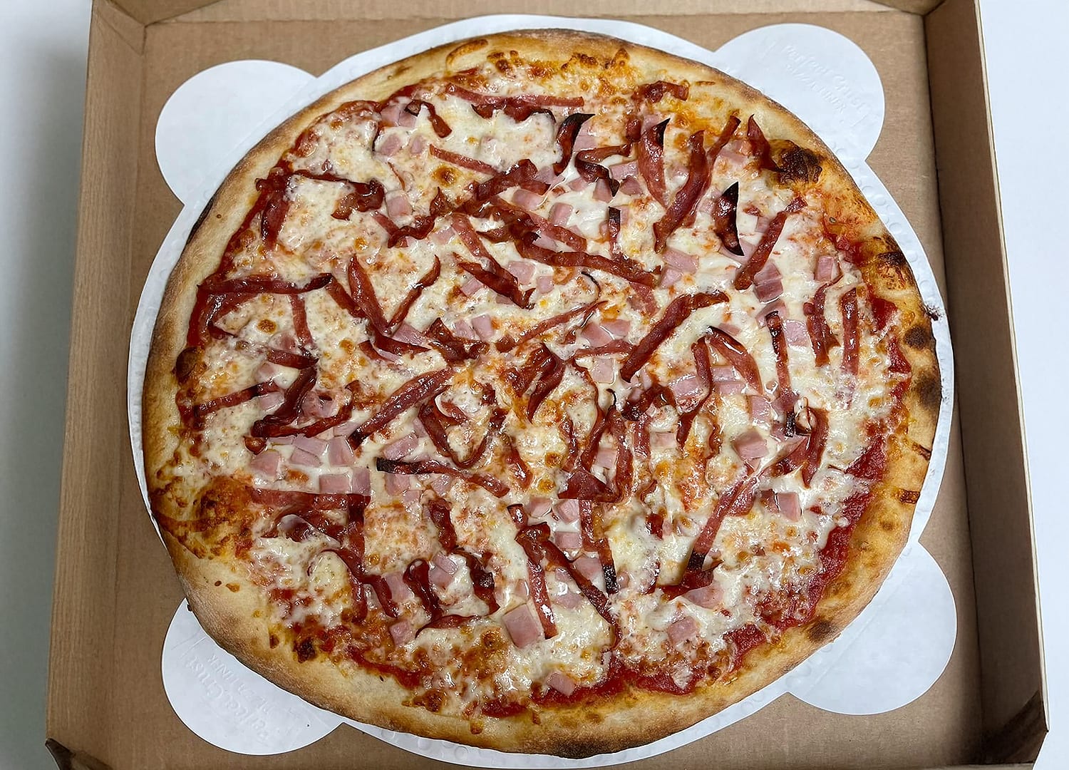 Jonuzi's Pizza