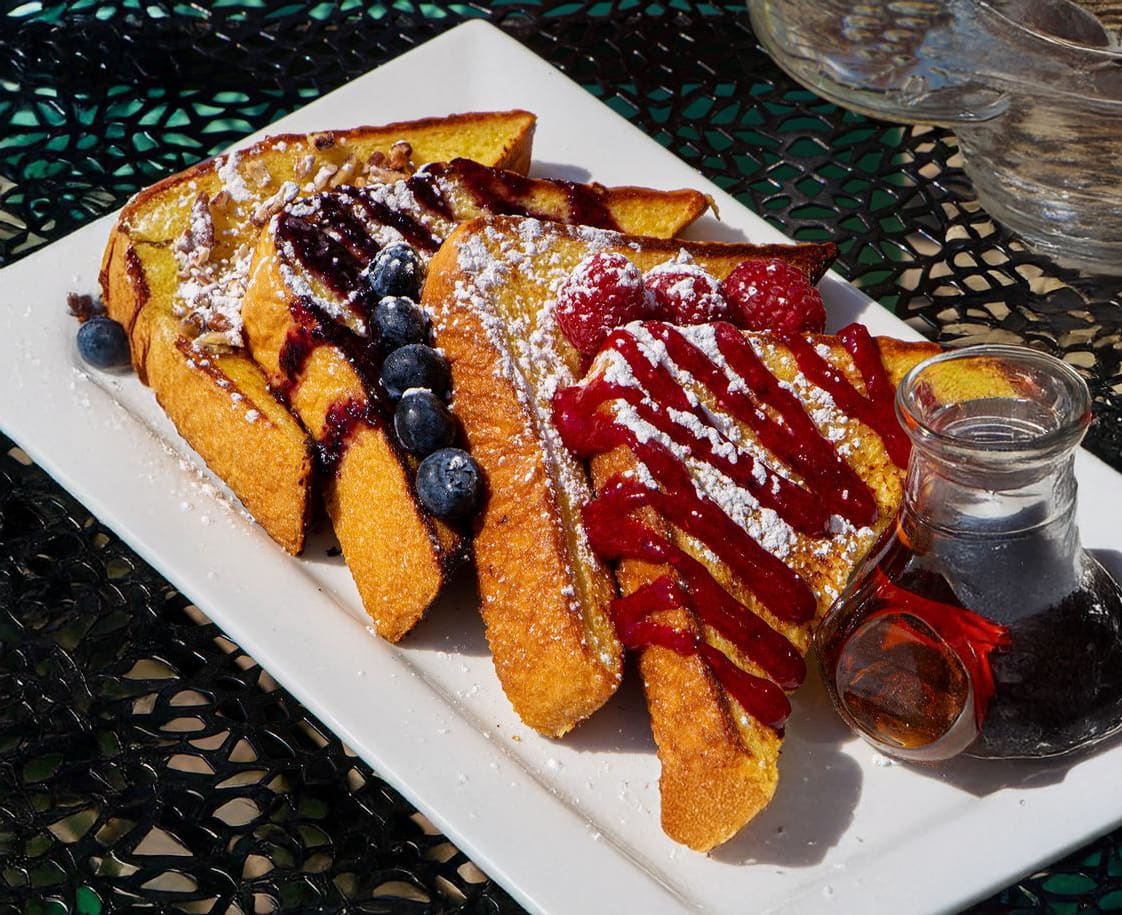 Lucy's Cafe