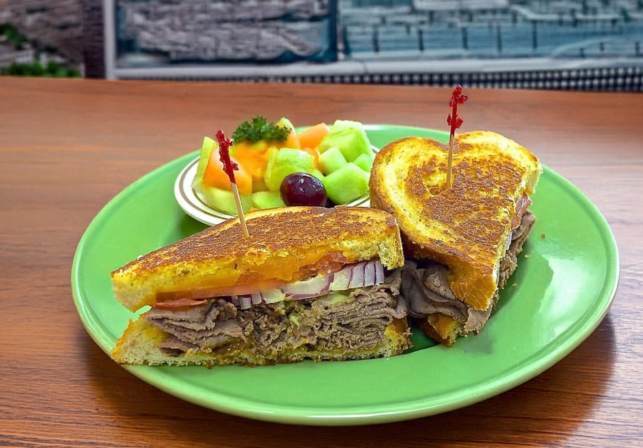 Photo 1 of 4: Sammy's Cafe - Rialto