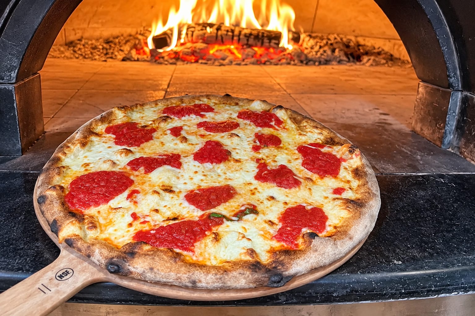 Amantia Wood Fire Pizzeria