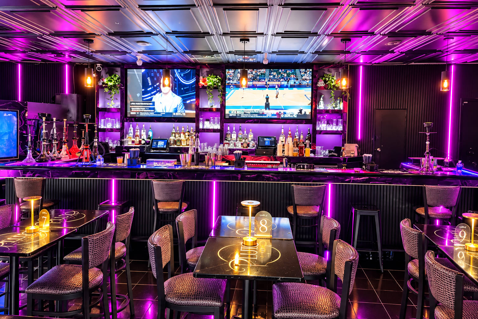 Pluto Lounge CLT