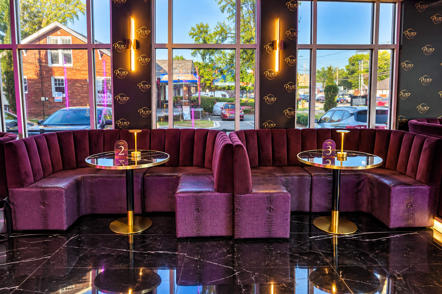 Pluto Lounge CLT